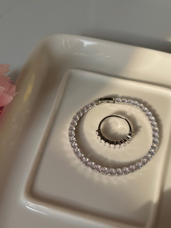 دستبند تنیسی نگین گرد