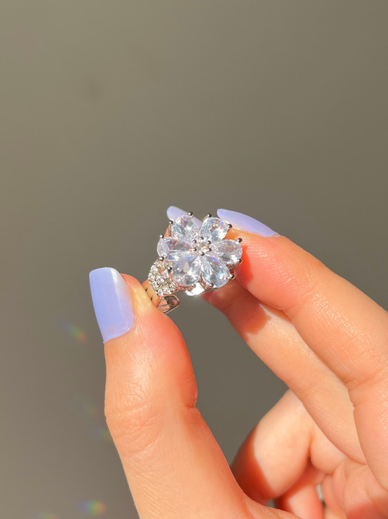 انگشتر شکوفه