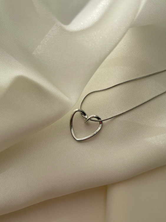 گردنبند قلب نقره ای