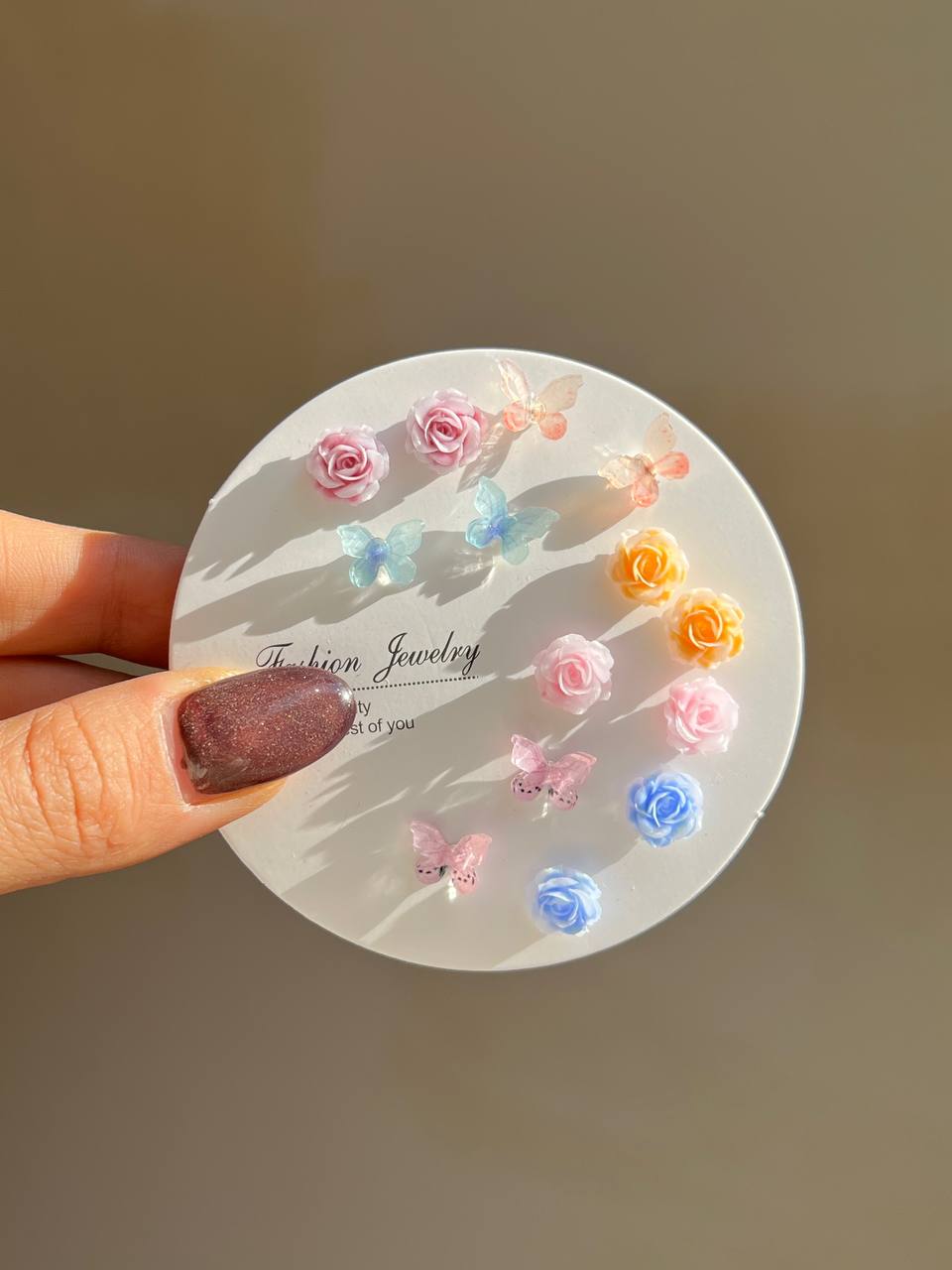 پک گوشواره میخی