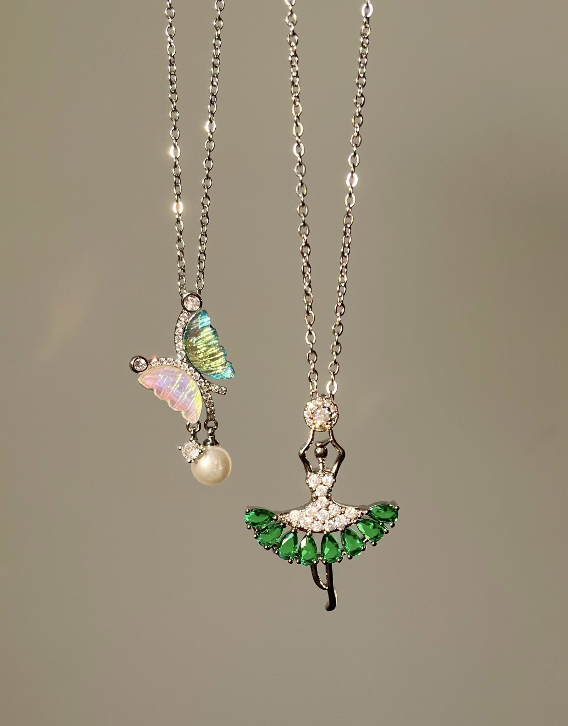 گردنبند پروانه و بالرین