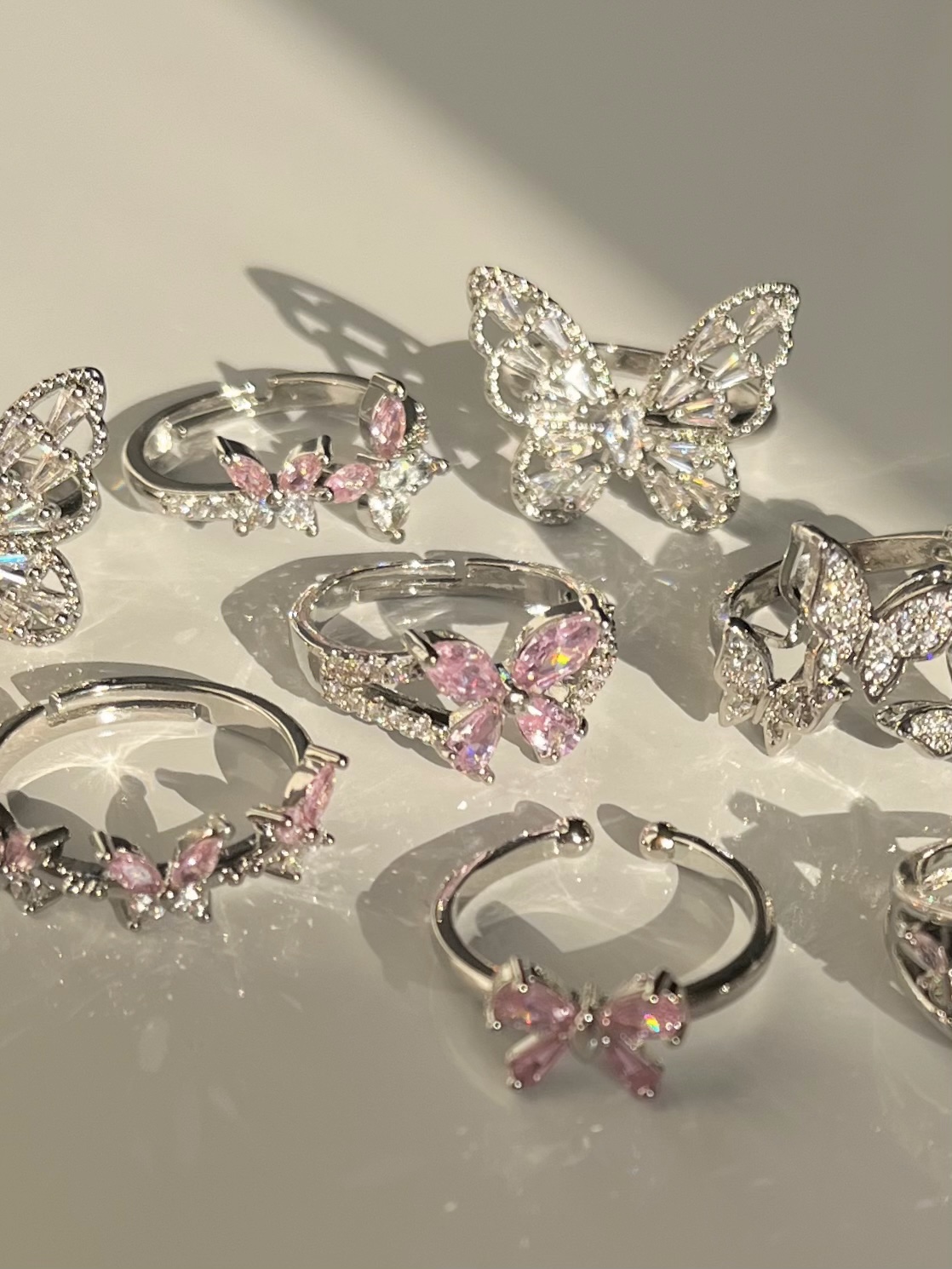 انگشتر های پروانه جواهری