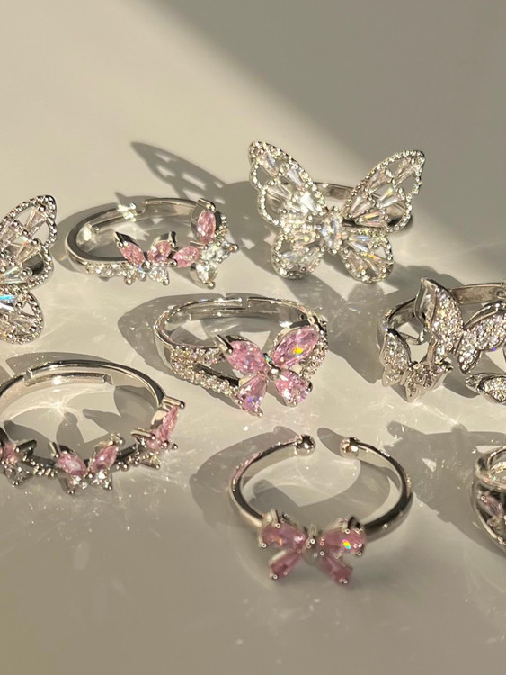 انگشتر های پروانه جواهری