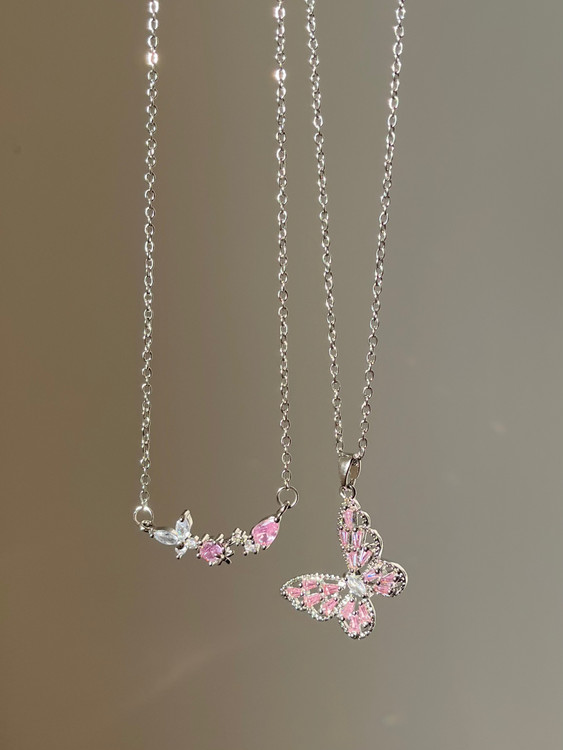 گردنبند های پروانه