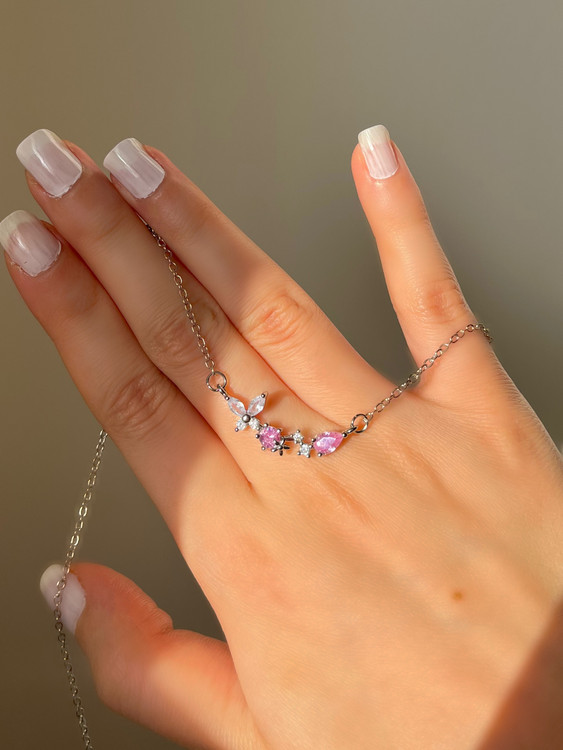 گردنبند پروانه ظریف