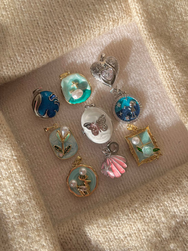 لاکت و پلاک ها