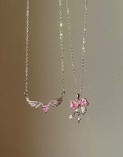 گردنبند قلب و پاپیون صورتی