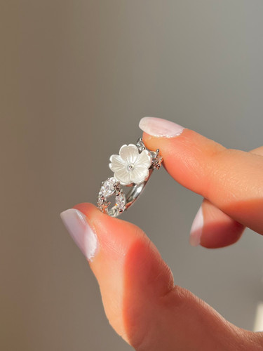 انگشتر شکوفه