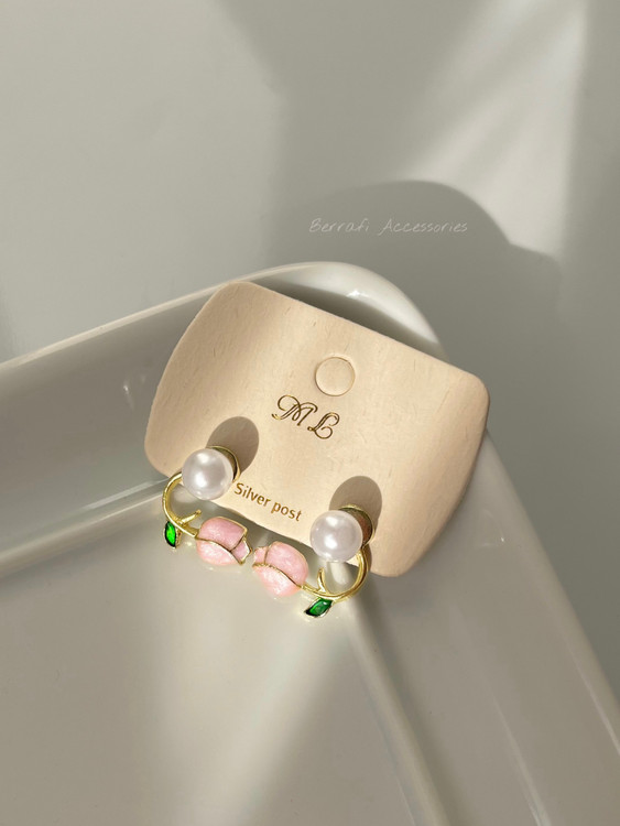 گوشواره لاله