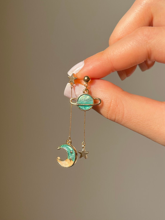 گوشواره زحل و ماه