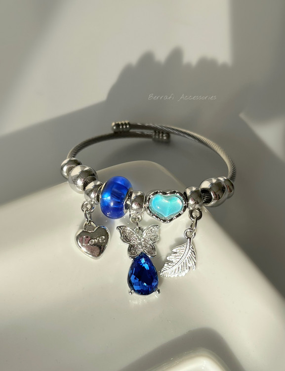 دستبند پروانه کریستالی سورمه ای