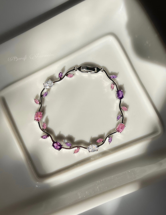 دستبند لاله