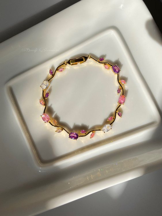 دستبند لاله