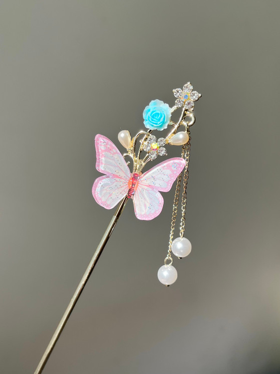 کانزاشی پروانه و مروارید